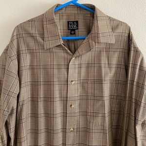 Jos A. Banks Traveler Collection Shirt